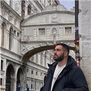 Offro lezioni per giovani aspiranti designer che hanno voglia di buttarsi nel mondo del design